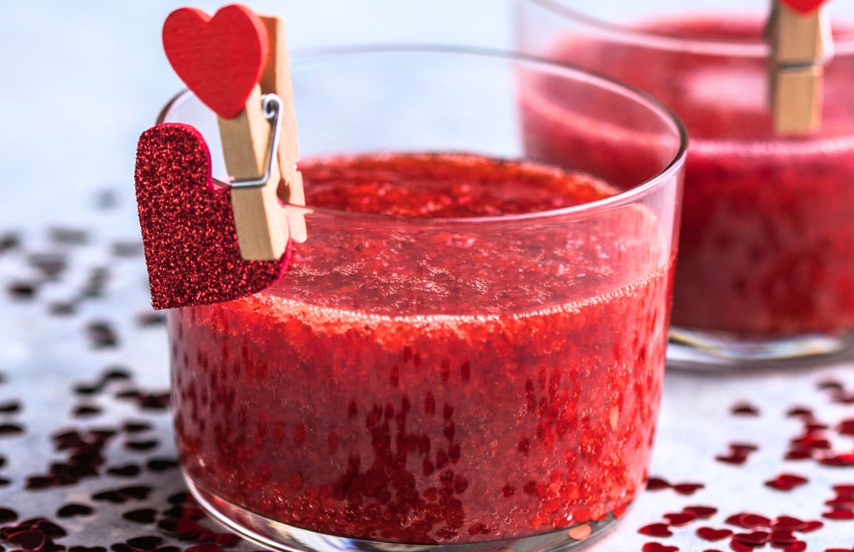 frozen Valentine's Day Margarita with a clip and red heart decor